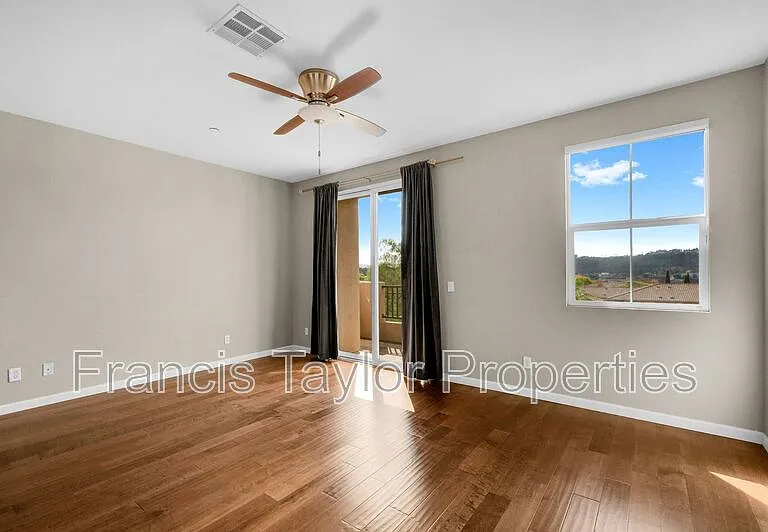2621 Matera Ln — Photo 14
