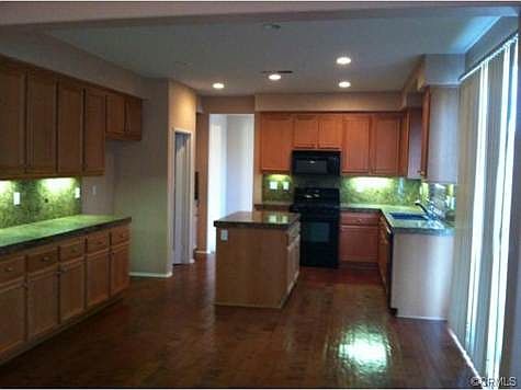 5th image of 276 Clydesdale Ct