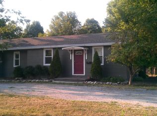 200 N Lafayette St, Millstadt, IL 62260