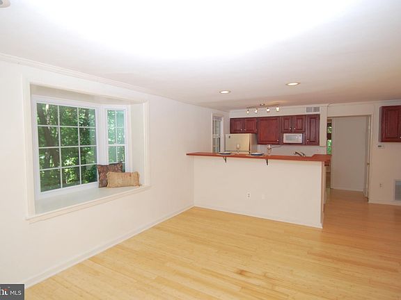 3rd image of 702 S Arlington Mill Dr APT 103