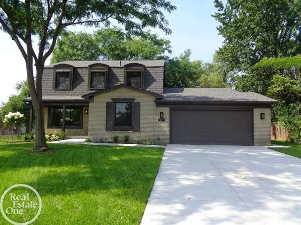 39713 Chaffer Ct, Clinton Township, MI 48038
