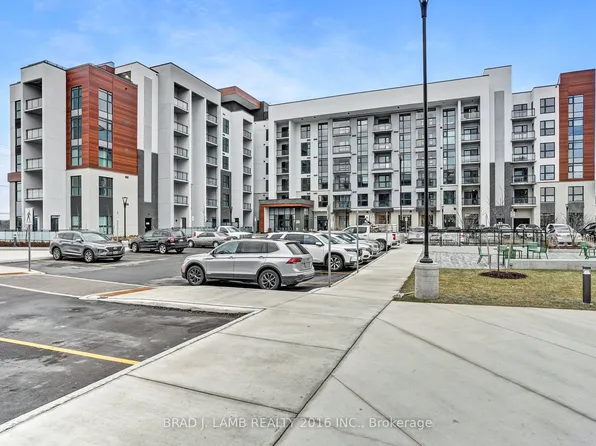 490 Gordon Krantz Ave, Milton, ON