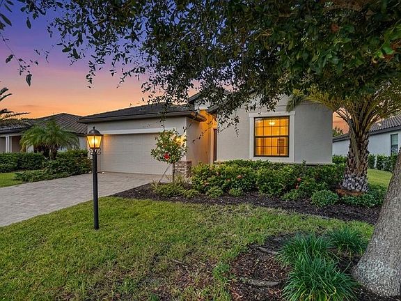 2nd image of 17307 Blue Ridge Pl
