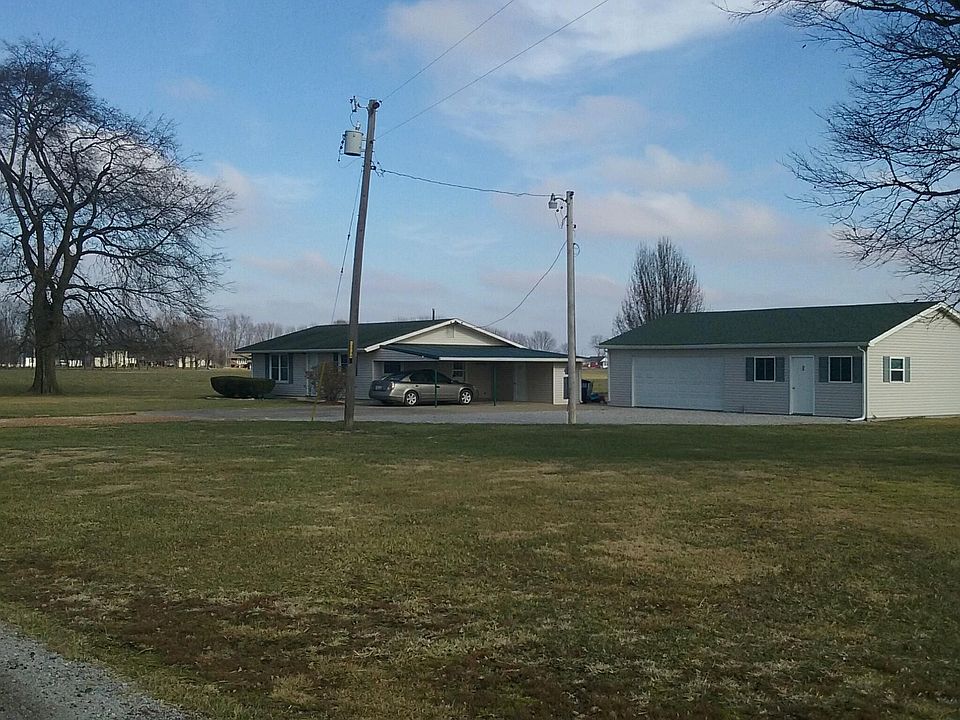 2nd image of 4026 Valier Carpet Rd