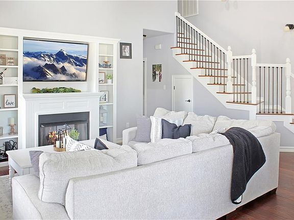 4th image of 8807 Southridge Dr