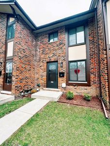 1S227 Dillon Ln, Villa Park, IL, 60181