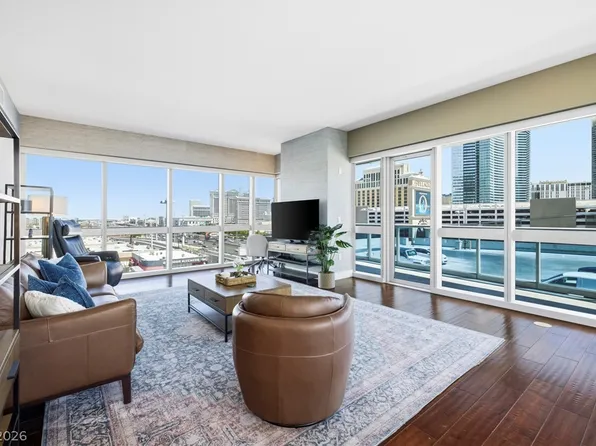 4471 Dean Martin Dr Unit 810, Paradise, NV 89103