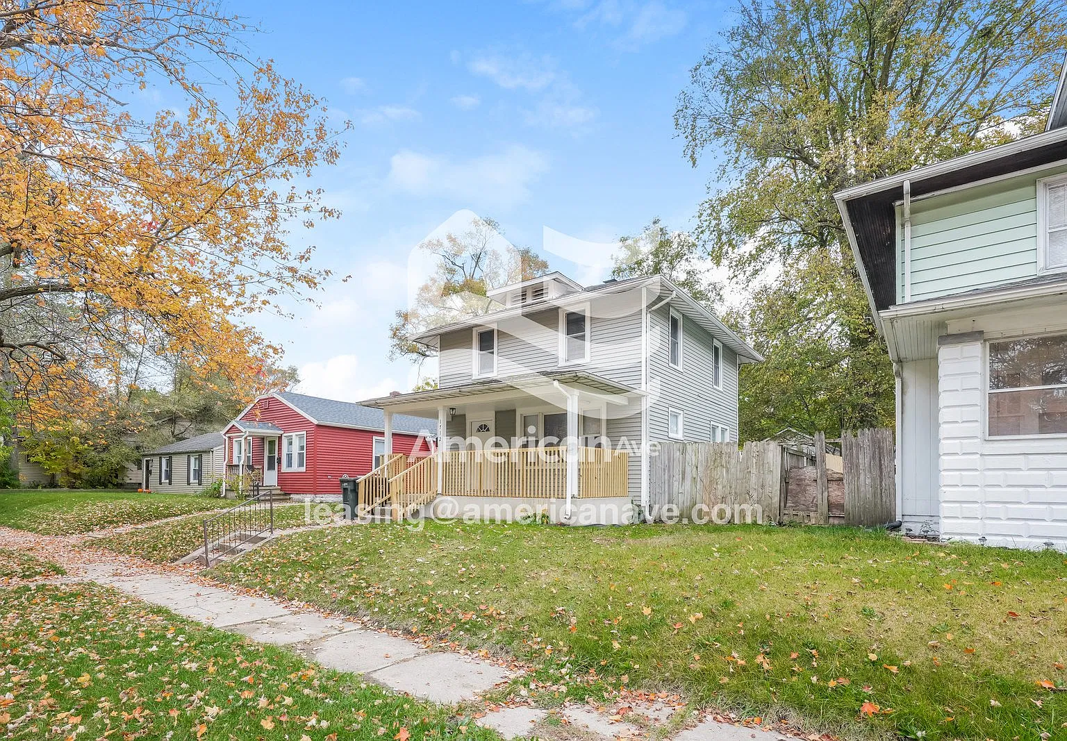 3 bed, 1.0 bath, 1056 sqft, $1,585 — Photo 2