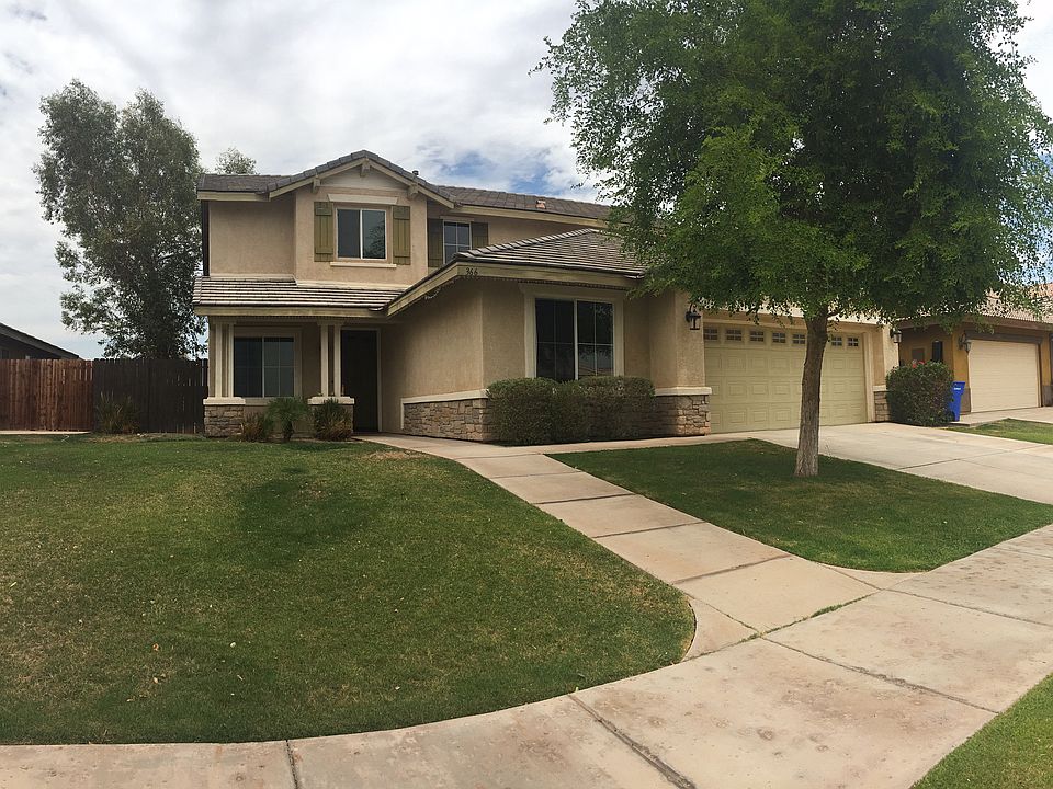 1st image of 366 Willow Bend Dr