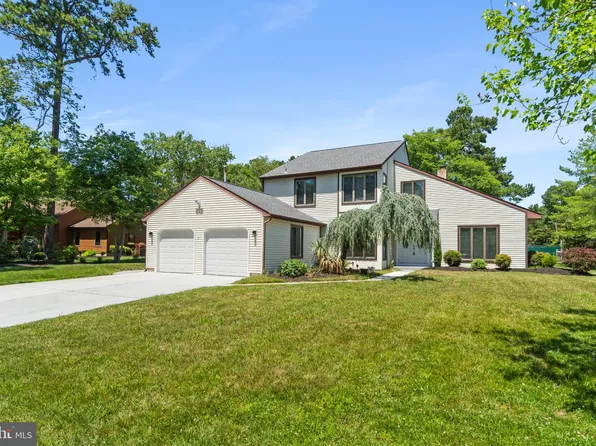 5 Justin Ct, Voorhees, NJ 08043