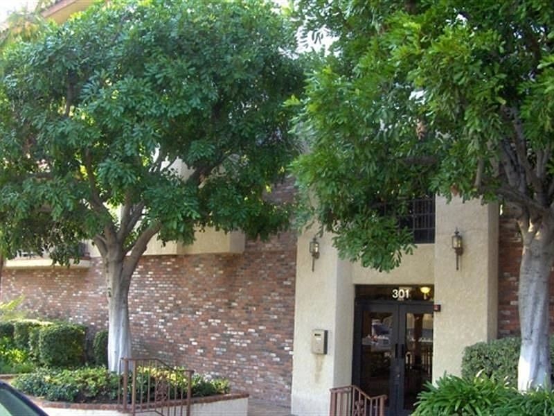 1st image of 301 E Verdugo Ave #208