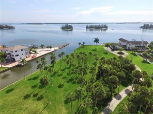 6696 110th St, Sebastian, FL 32958