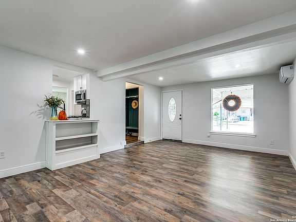 4th image of 627 BRIGHTON