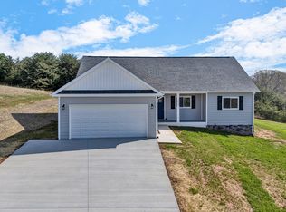 1037 Park Mountain Ter, Huddleston, VA