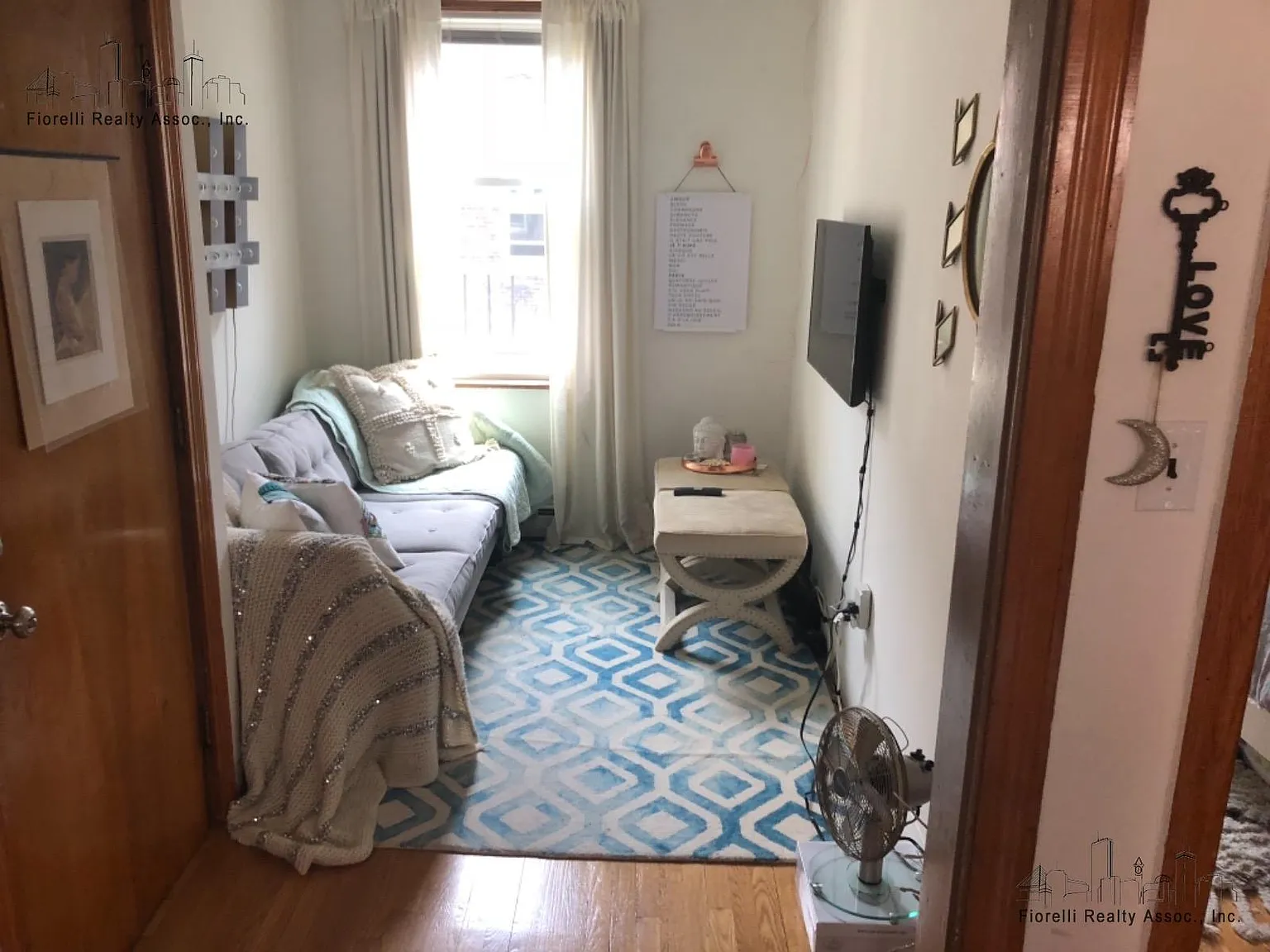 1 bed, $2,400 — Photo 4