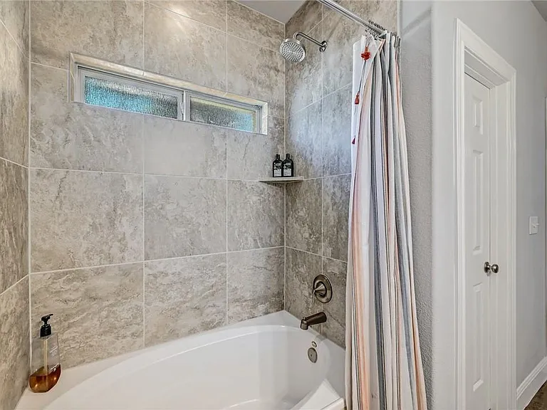 12813 Leatherback Ln — Photo 11