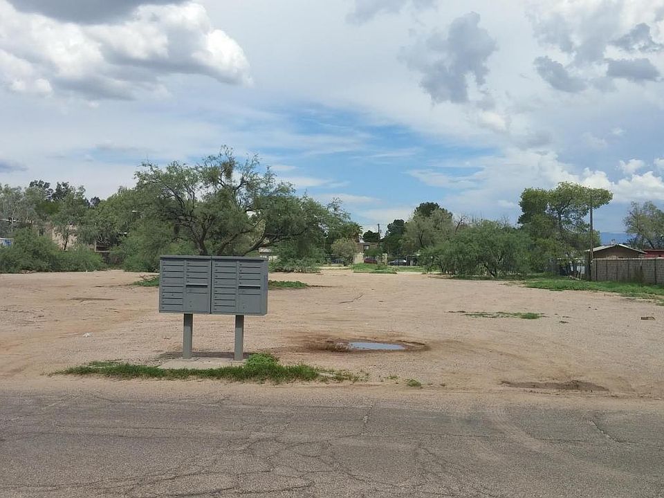 2nd image of 3510 N Geronimo Ave