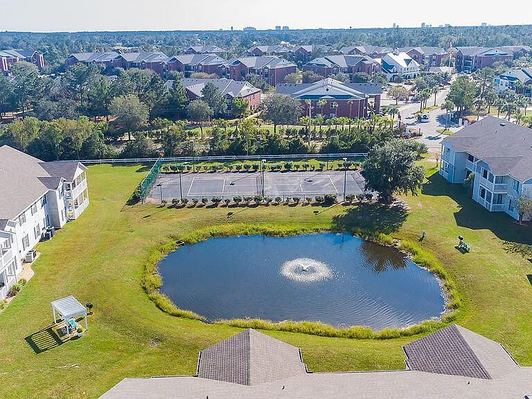Arial view of The Colony Club...just 4 miles to the beach!