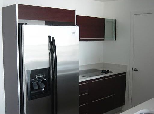 3rd image of 1900 N Bayshore Dr #1018