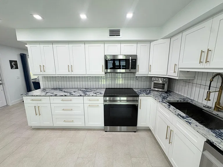 18 Piedmont Way #A — Photo 5