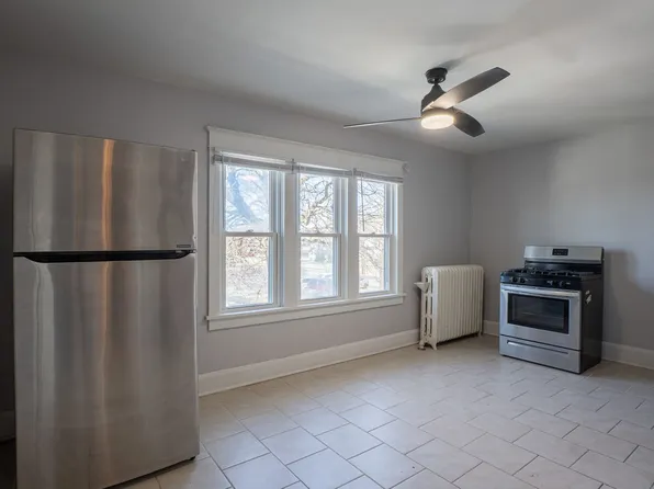 2614 63rd St, Kenosha, WI 53143