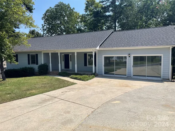 11108 Hunters Trce, Charlotte, NC 28262