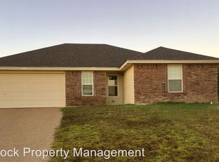 10701 Granada Dr, Waco, TX 76708