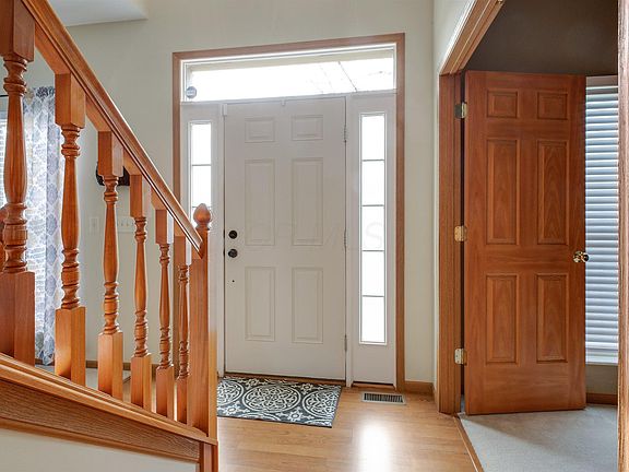 5th image of 1013 Gray Dr