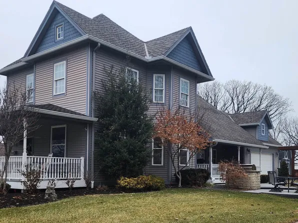 212 NW The Dr, Topeka, KS 66606