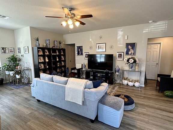 2nd image of 10642 Red Orchid Dr
