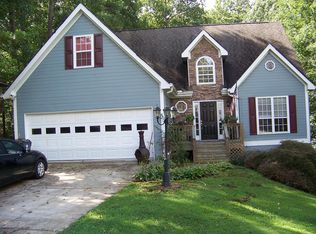 2261 Sharondale Dr, Villa Rica, GA 30180