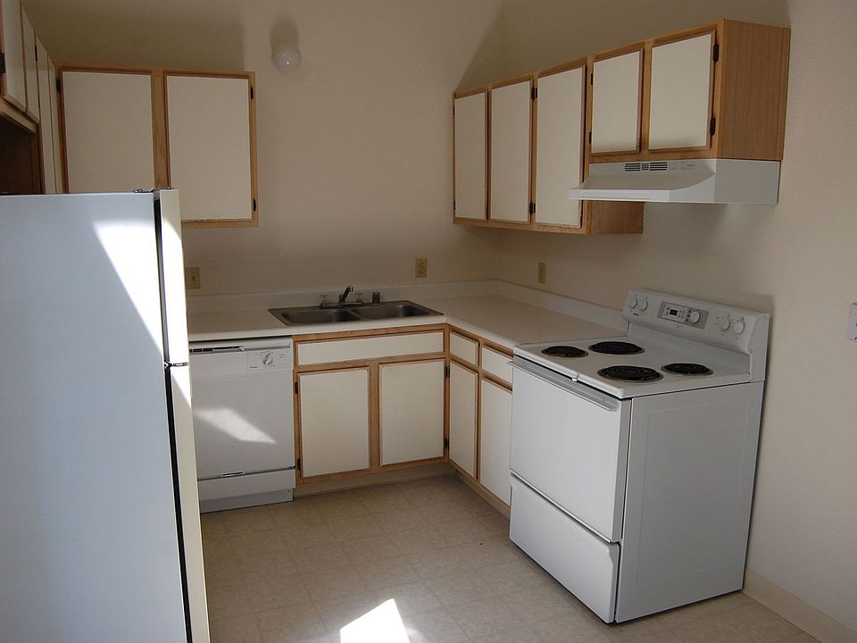 1st image of 3400 NE 66th Ave #A12