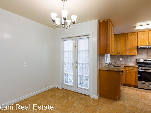 3rd image of 91 Lupine Ave