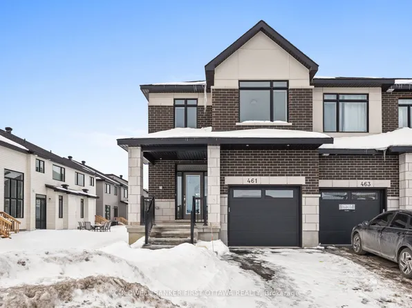 461 Shuttleworth Dr, Ottawa, ON K1T 0X2