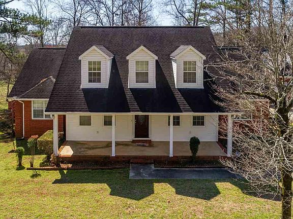 2nd image of 204 Stone Valley Dr