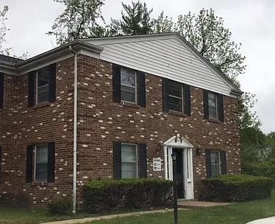 14 Regency Ct #14