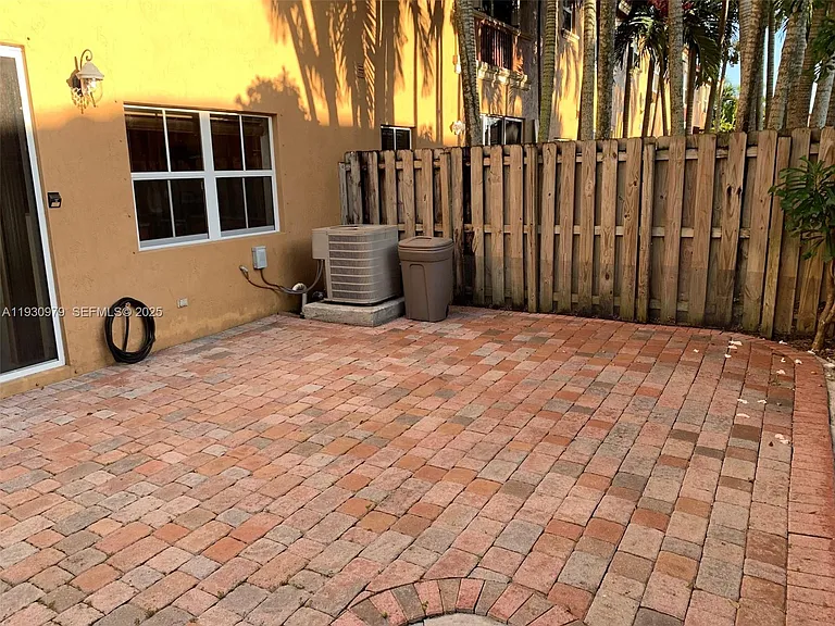 3150 SW 152nd Pl #3150 — Photo 8