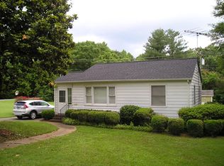 703 Meadowbrook Rd, Kings Mountain, NC 28086