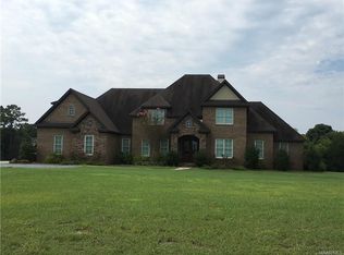 624 Kerington Ln, Pike Road, AL 36064