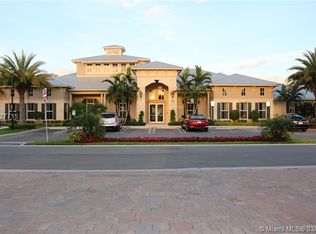 7025 NW 104th Ct, Doral, FL 33178