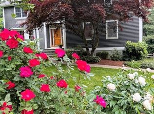 15 Major Hale Dr, Framingham, MA 01701