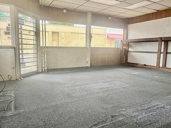 5th image of 3400 Harrison Ave #1