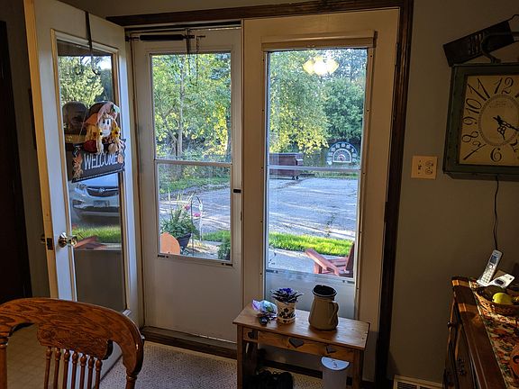 4th image of 24238 W Main St