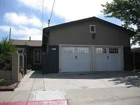 10329 Knight St photo 1