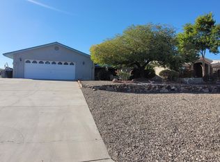 127 El Dorado Ave S, Lake Havasu City, AZ 86403