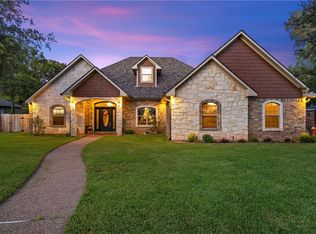 1607 Oak Hollow Dr, Waco, TX 76712