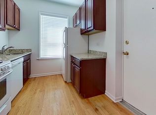 4827 W Addison St #2A, Chicago, IL 60641