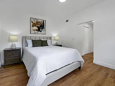 1711 White Ave — Photo 7