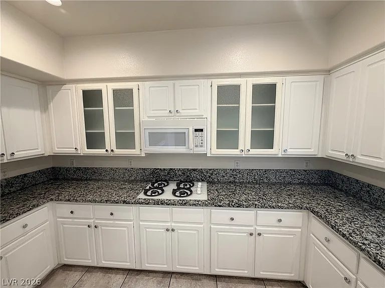 925 Lexington Cross Dr — Photo 27