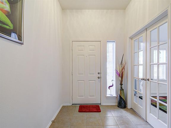 4th image of 2220 Mangrove Bend Dr